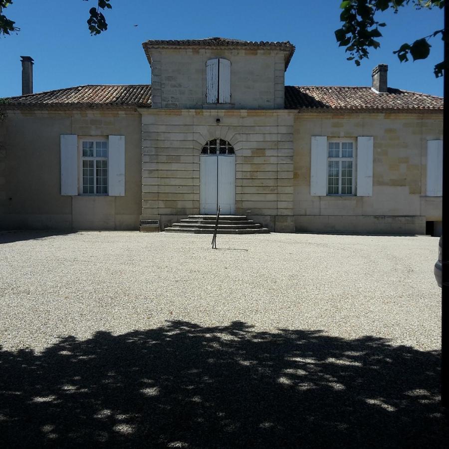 Hotel Domaine Du Chauvet Sainte-Eulalie  Exterior foto